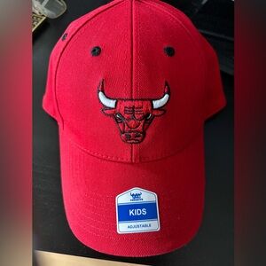 CHICAGO BULLS NBA Youth Red Adjustable Snapback Cap